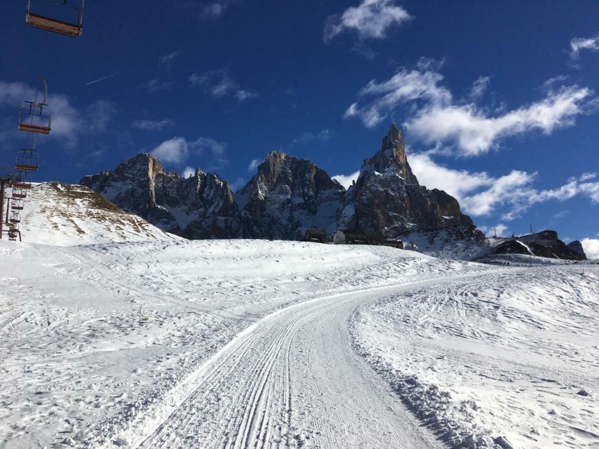 Апартаменти La Finestra Sulle Dolomiti - The Window To The Dolomites Фієра-ді-Прим'єро Екстер'єр фото